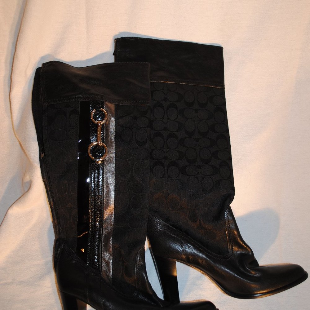 COACH BLACK  BOOTS  SLIGHTLY USED SZ 10B